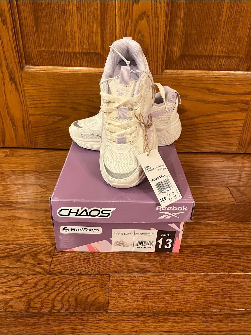 NWT Reebok Chaos Sneakers /Little Girl Sz 13